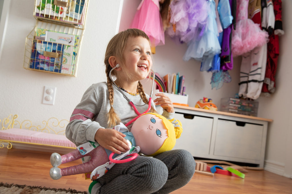 What Are the Best Toys to Buy for My 4-Year-Old Granddaughter?